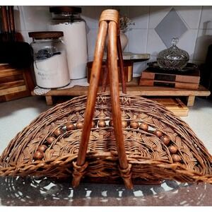 Antique Wicker and Beaded Magazine Mail Basket‎